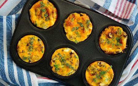 Omletowe muffinki na śniadanie, do szkoły, do pracy