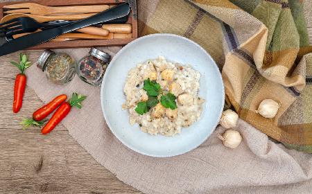 Risotto z kurczakiem - sprawdzony przepis na pyszne risotto z pieczoną piersią